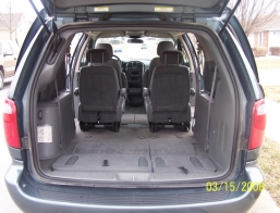 2005 Dodge Grand Caravan SXT rear stowngo 1