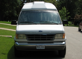 1994 Ford E-350 Conversion Front