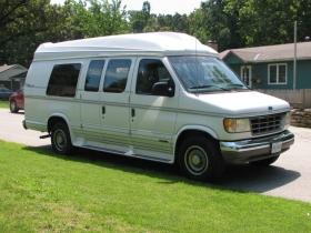 1994 Ford E-350 Conversion R.Side