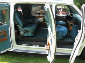 1994 Ford E-350 Conversion R.Side Open 2